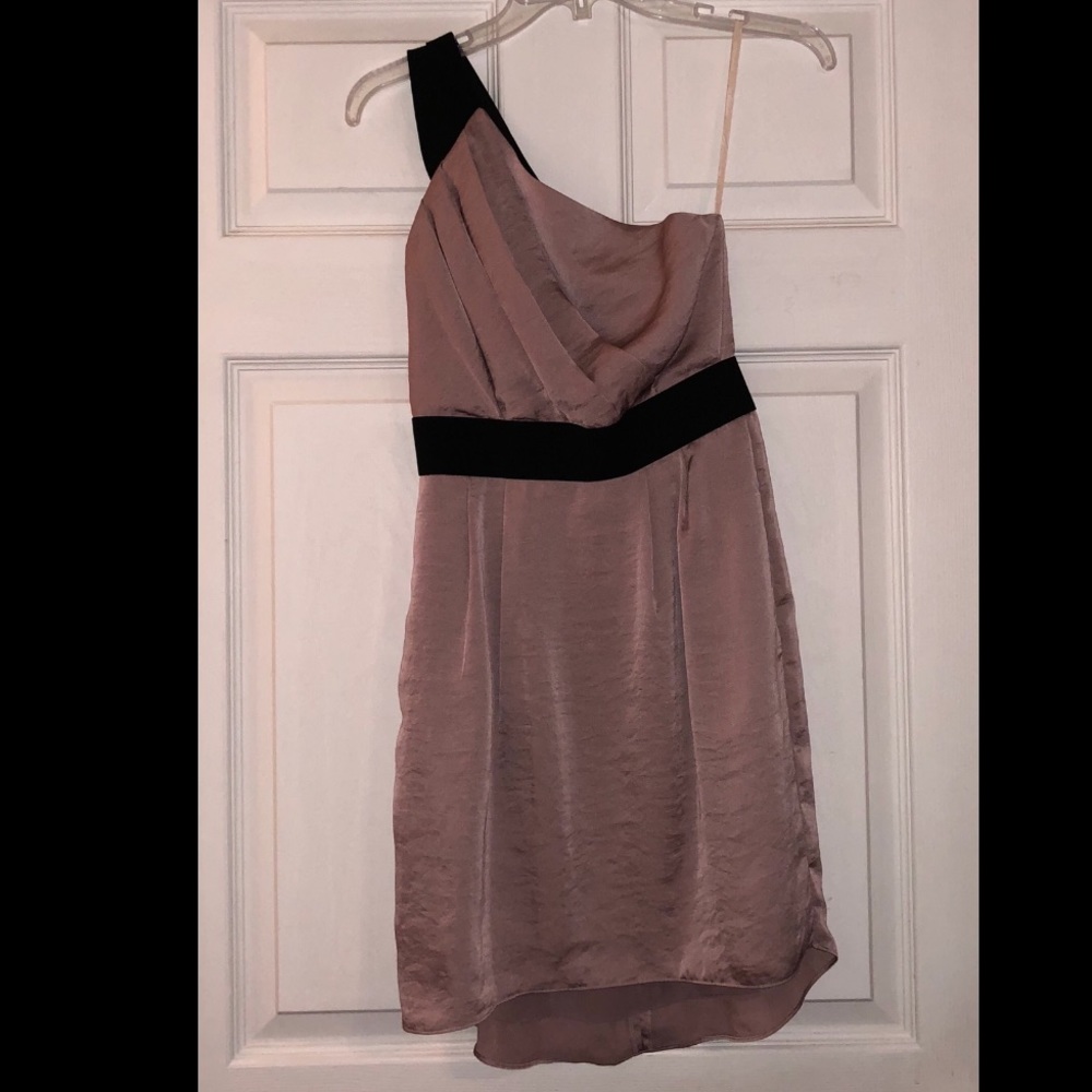 NWT BCBGeneration Dress Size 0 Mauve Glow